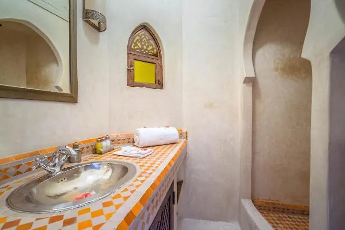 Riad Jaune Safran Entire House Marrakesh Bed and breakfast