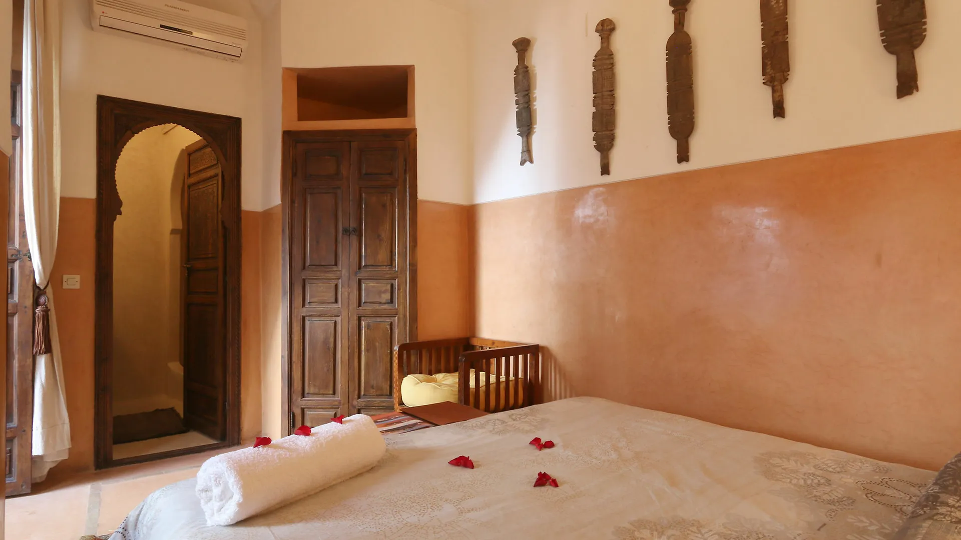 Bed and breakfast Riad Jaune Safran Entire House Marrakesh