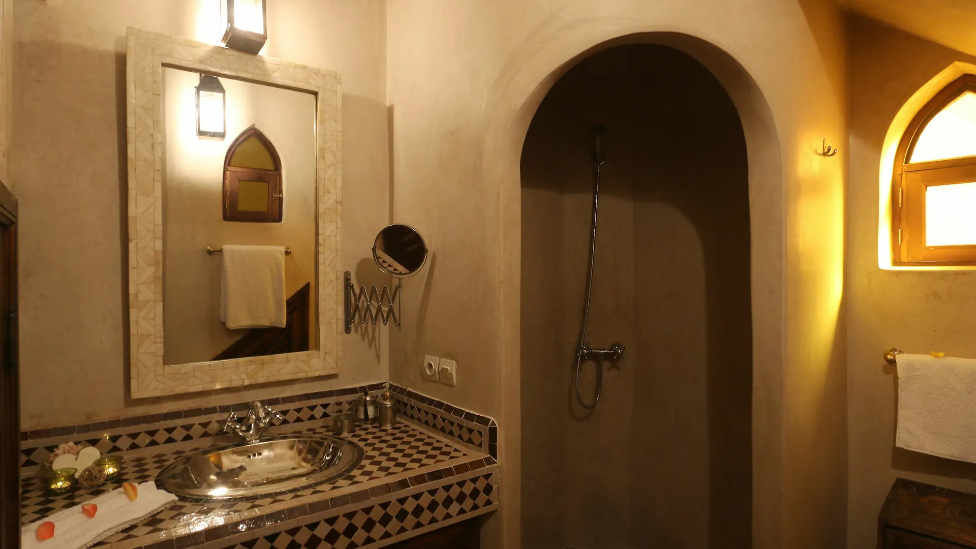 Riad Jaune Safran Entire House Marrakesh